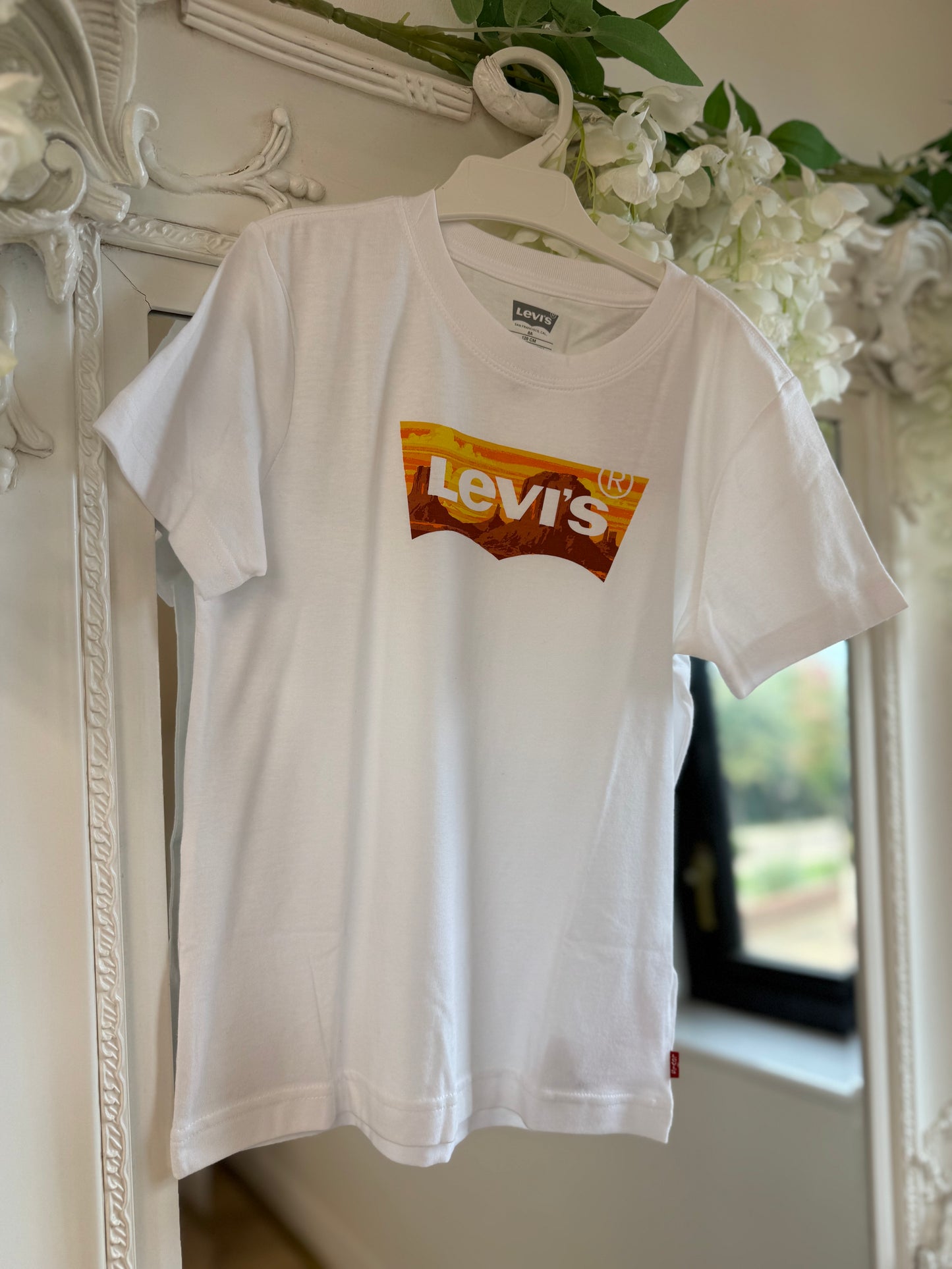 Levi's Golden Glow Batwing Tee