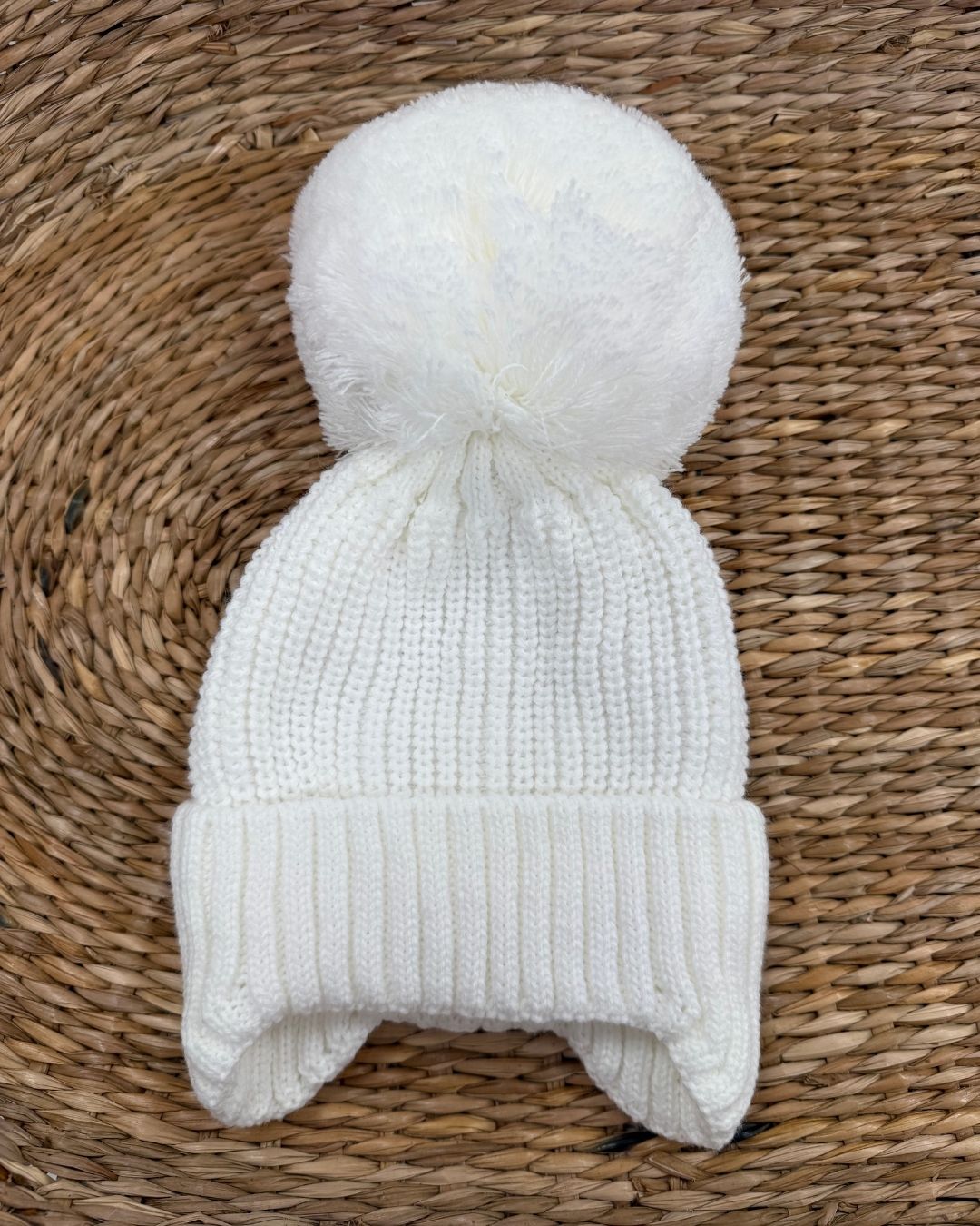 Little Nosh Large Pom Hats