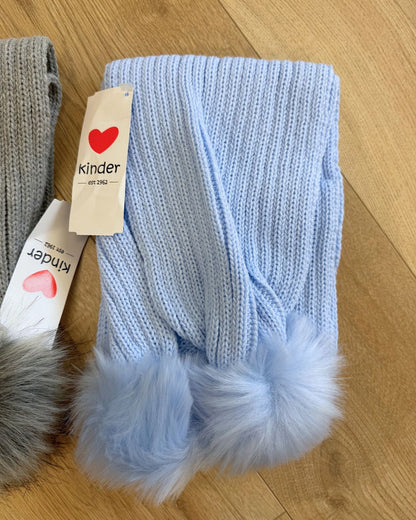 Kinder Scarf