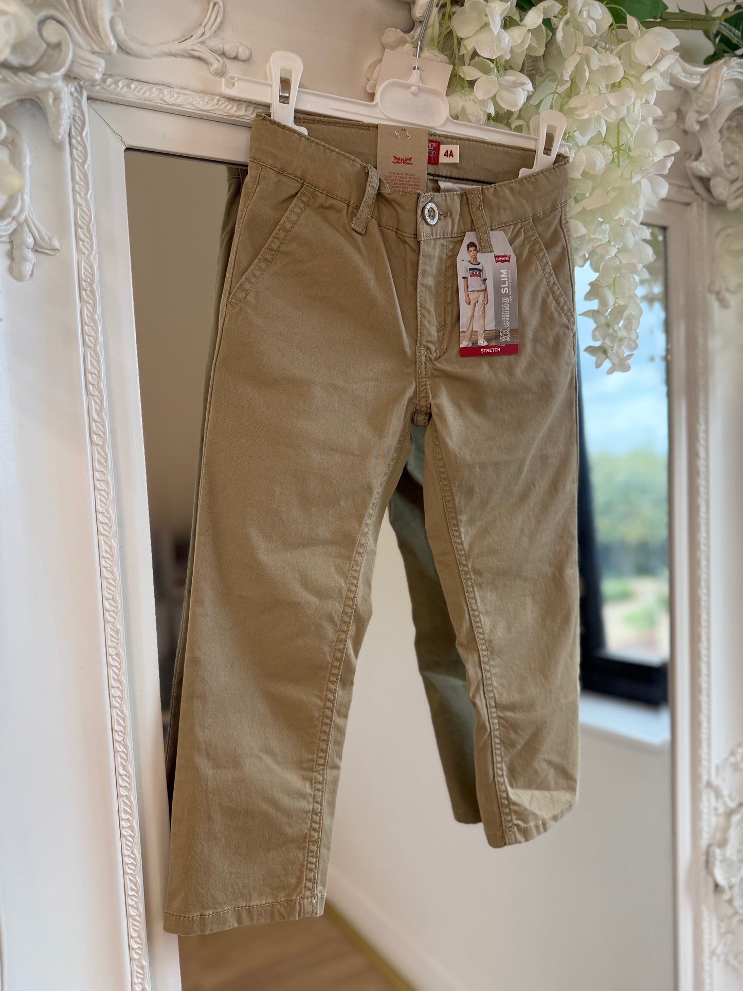 Levi's Slim Fit Tan Chinos