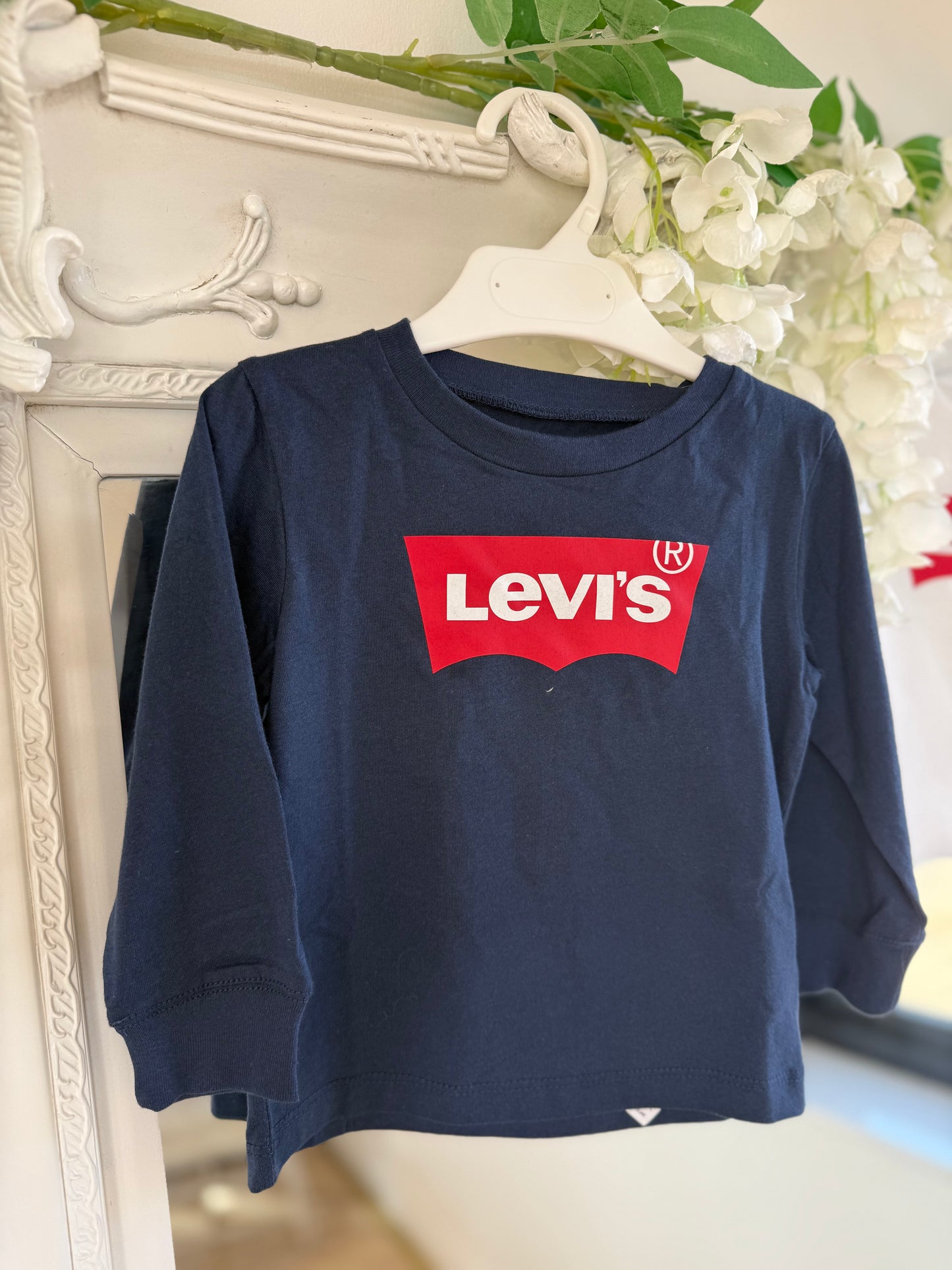Levi's Classic Batwing Long Sleeve Tee