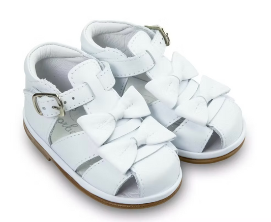 Borboleta Dina Sandals featuring a T-bar design, twin bows, padded collar, cushioned insole and breathable leather lining. Wide G/H fit.