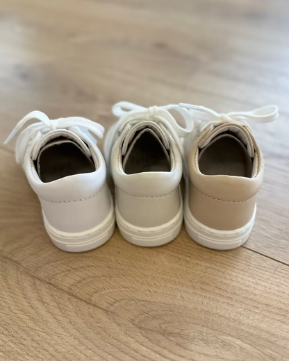 Borboleta Santiago Ankle Trainers featuring padded collar support, cushioned insole, breathable leather lining and classic versatile styling.