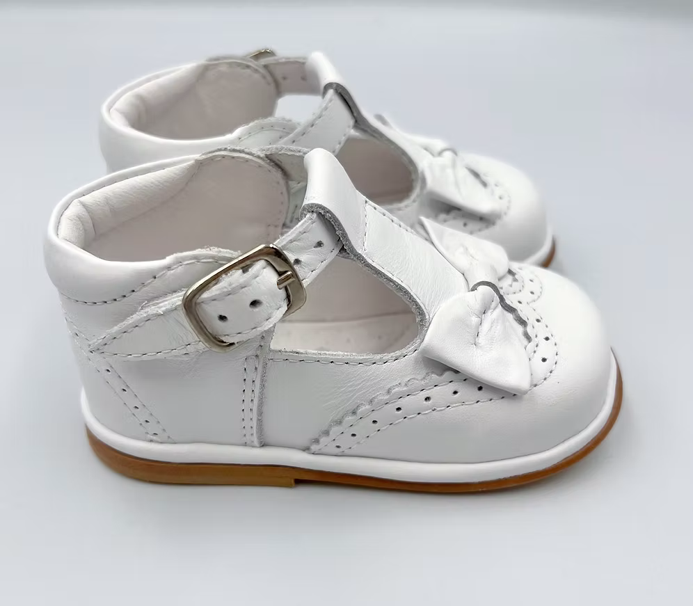 Borboleta Lidia Bow T-Bar Shoes featuring 100% leather, decorative bow detail, padded collar, cushioned insole and wide G/H fit.