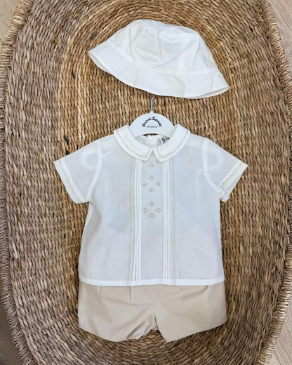 Sarah Louise x Little Lambs Heritage Sun Hat featuring a classic design in ivory or warm beige with lightweight, breathable fabric.